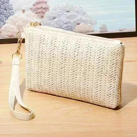 Bohemian Straw Clutch Bag - Picture 1 of 3